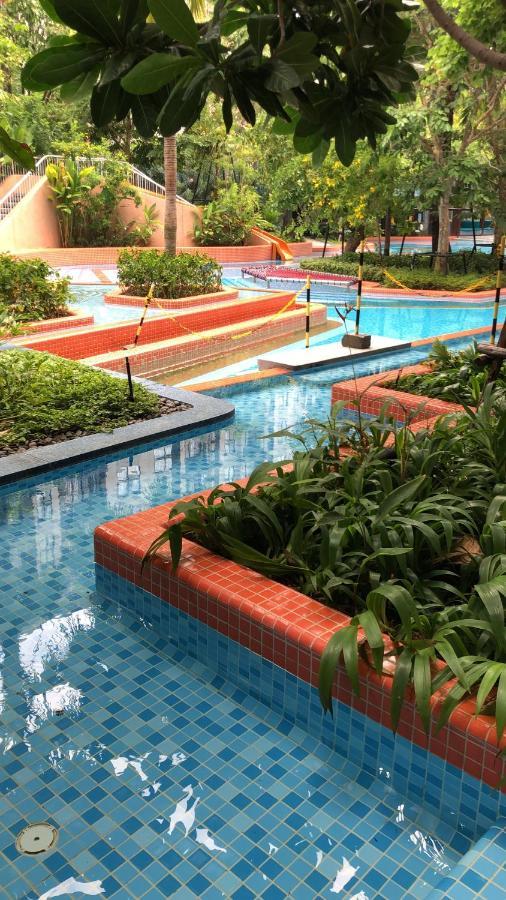 Pool Garden, In Unique La Habana - Hua Hin, Thailand Extérieur photo